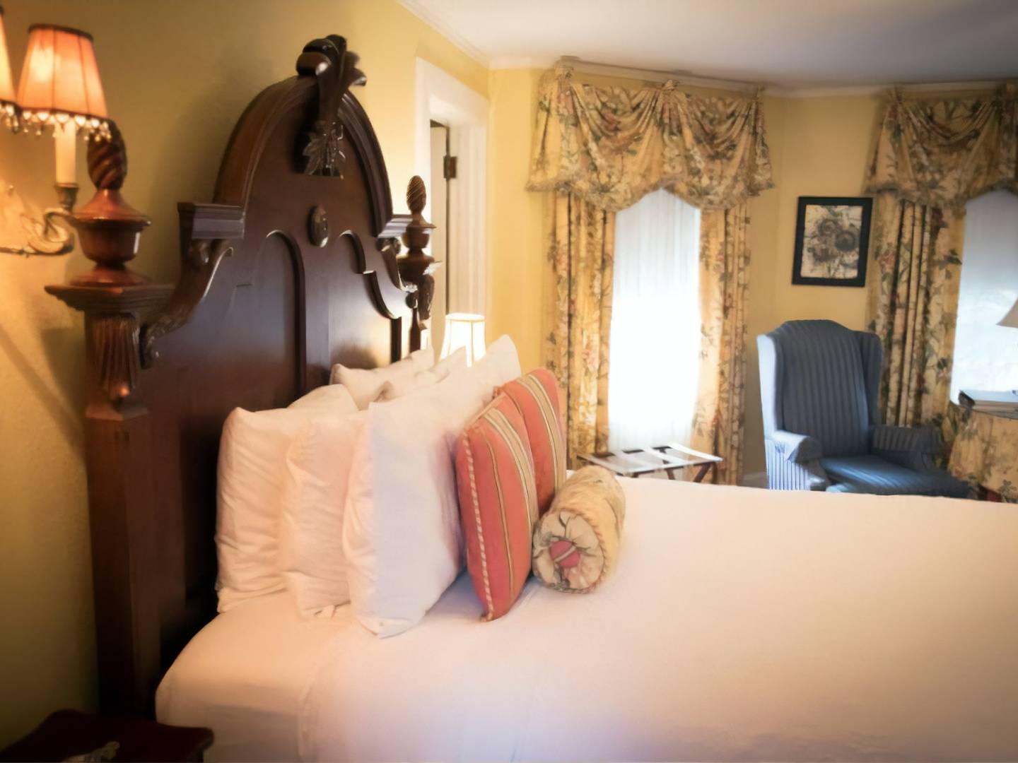 Pinecrest Bed & Breakfast, Asheville, North Carolina Bed and Breakfasts