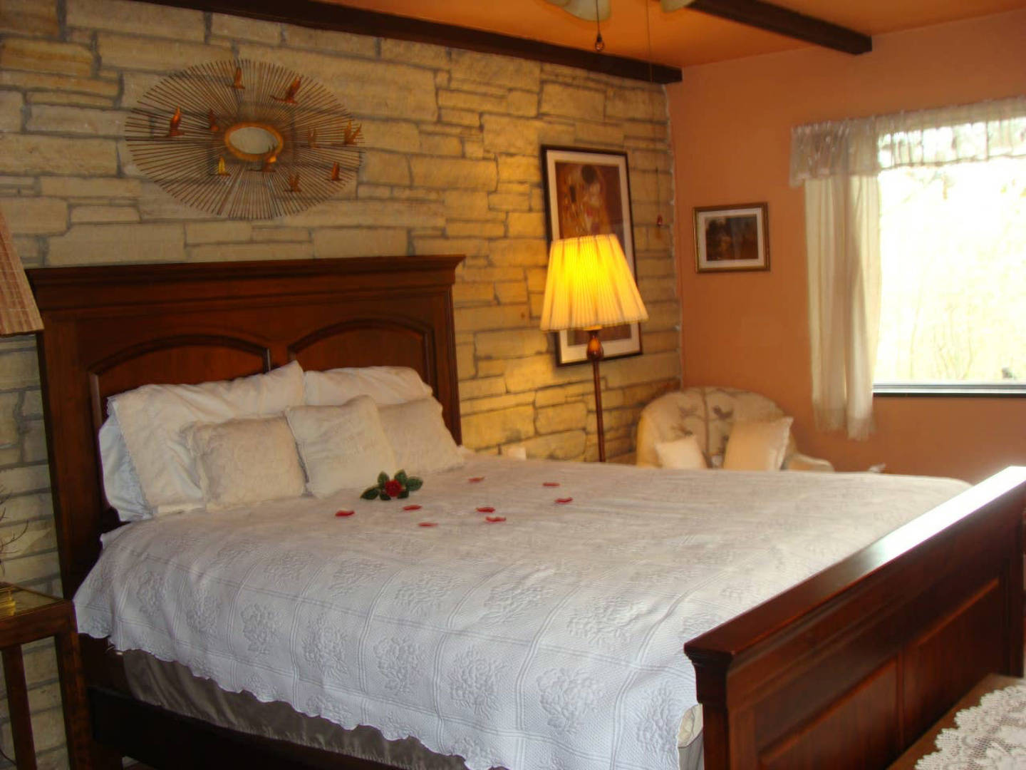 The Woodland B&B, Marshalltown, Iowa Bed And Breakfasts Inns