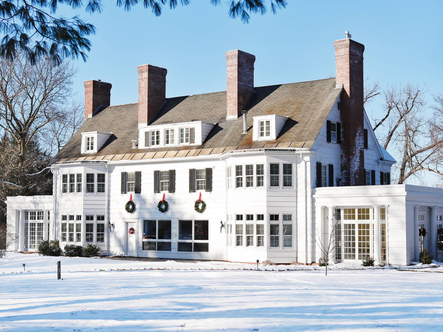 Four Chimneys Inn, Bennington, Vermont Bed And Breakfasts Inns