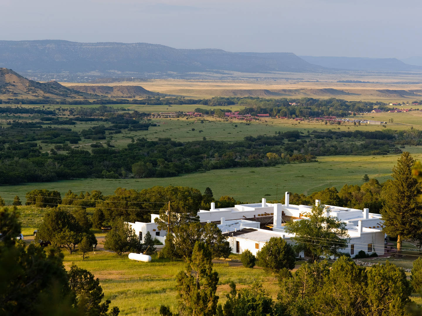 Casa Del Gavilan Historic Inn, Cimarron, New Mexico Bed And Breakfasts Inns