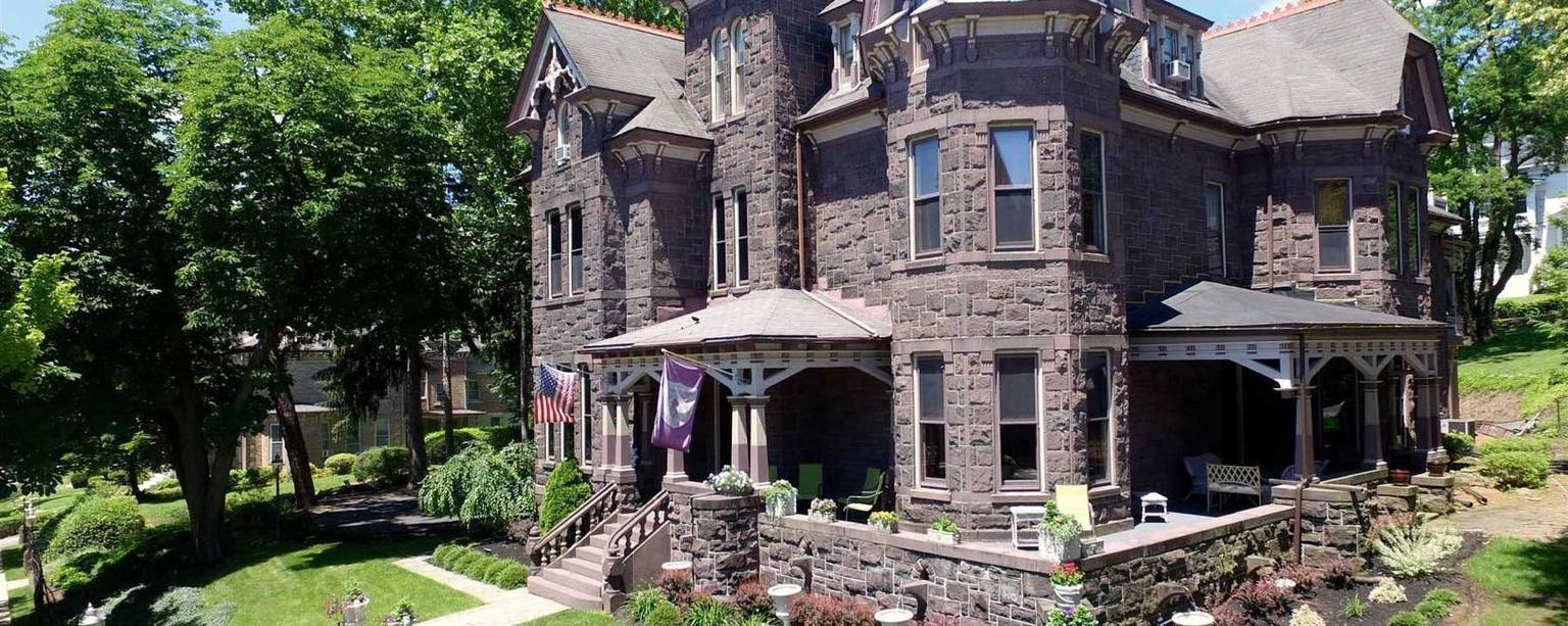 Bellefonte Vacation Rental
