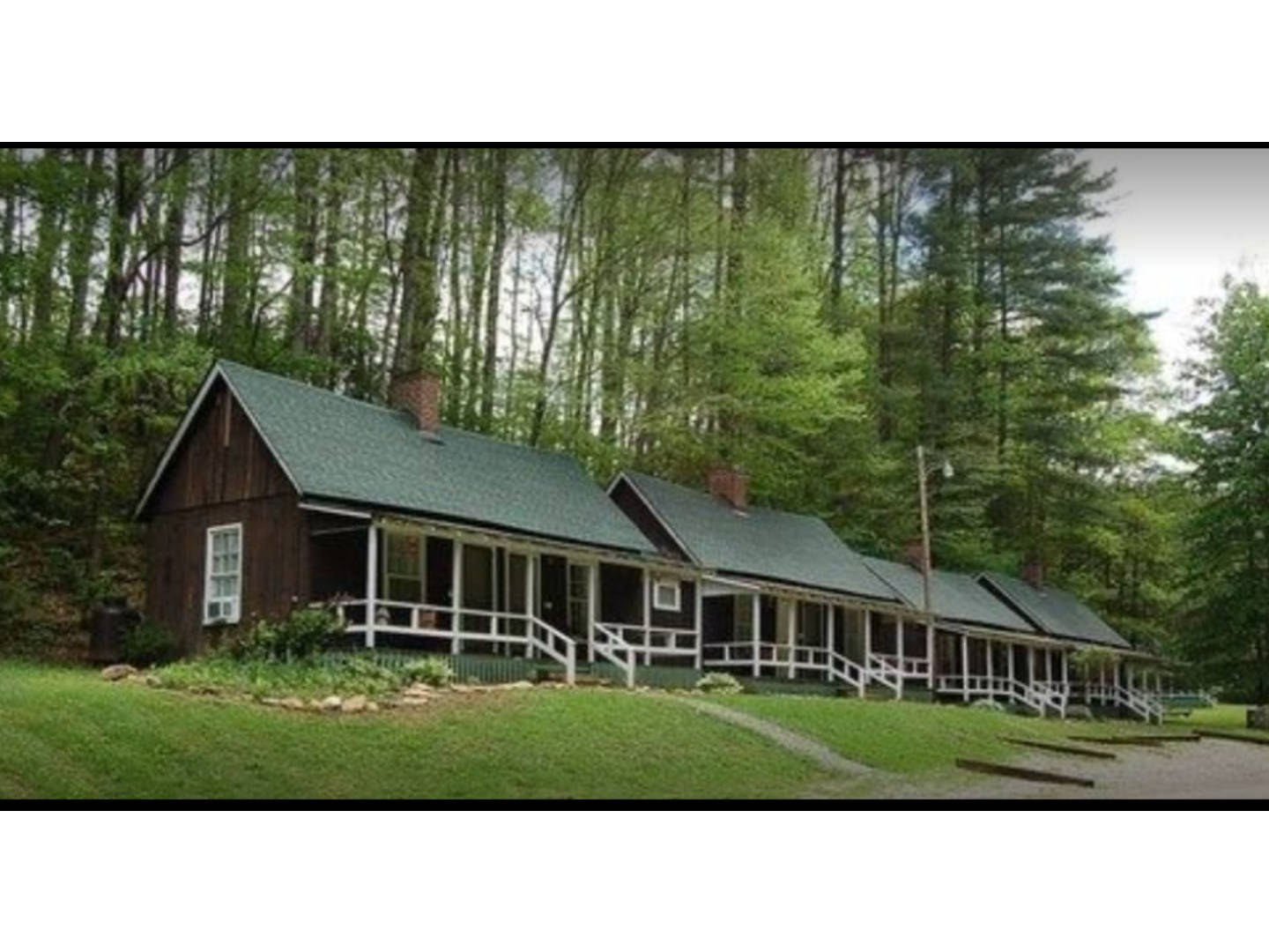 The Cabins at Healing Springs, Crumpler, North Carolina Bed and