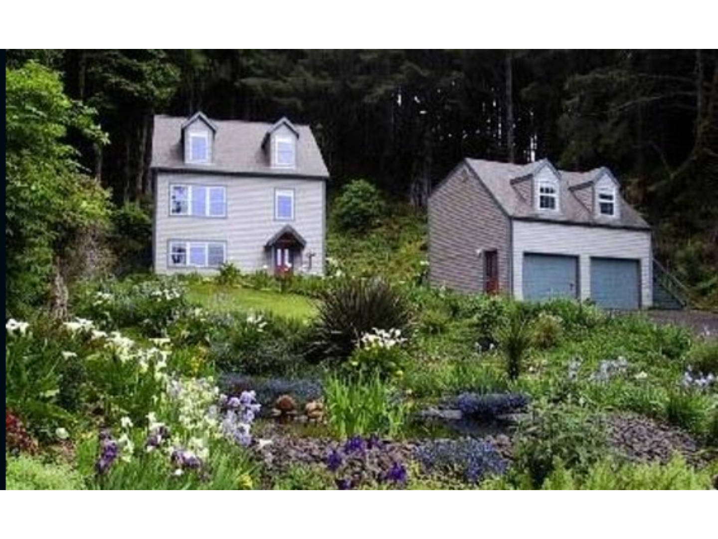 Ambrosia Gardens Bed & Breakfast, Yachats, Oregon Bed and Breakfasts Inns