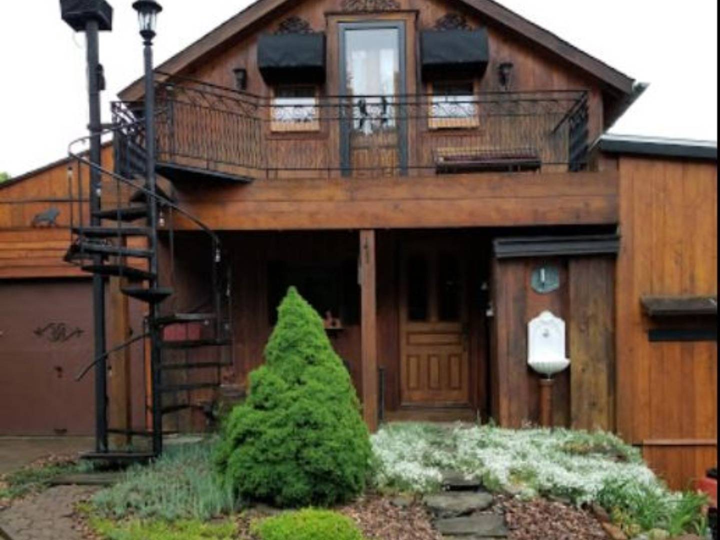 Ethels Garden Bed & Breakfast, Deansboro, New York Bed and Breakfasts Inns