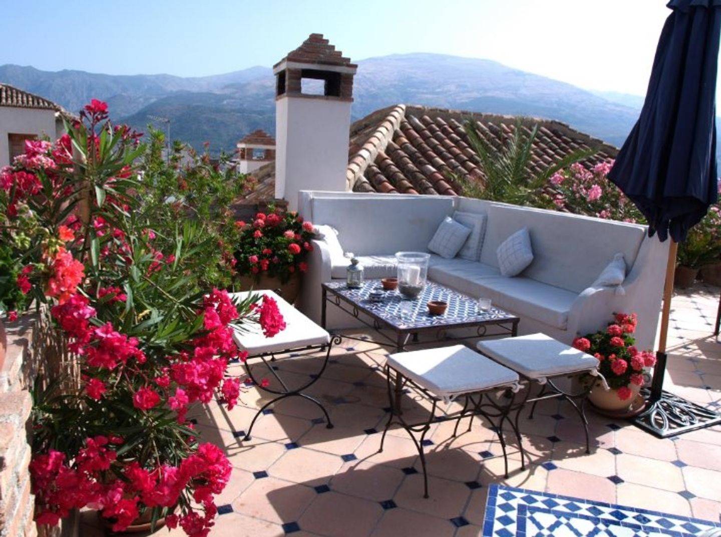Pinos del Valle Bed and Breakfast