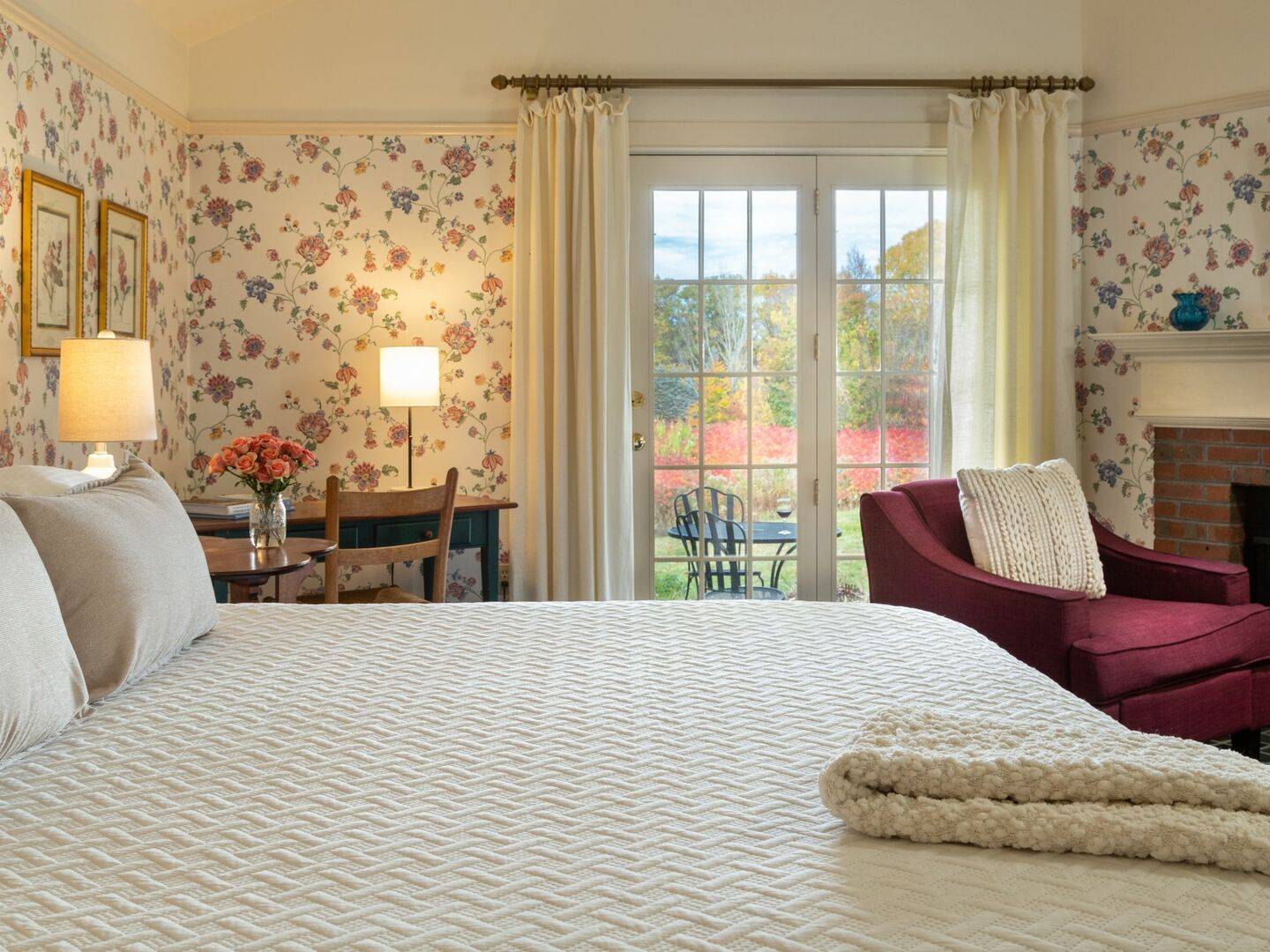 Chesterfield Inn, Chesterfield, New Hampshire Bed and Breakfasts Inns