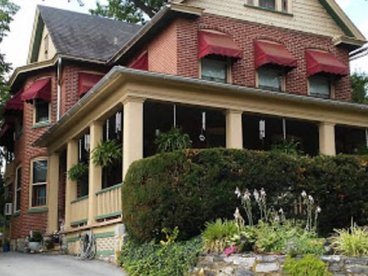 A New Beginning Bed And Breakfast, Lancaster, Pennsylvania Bed And ...