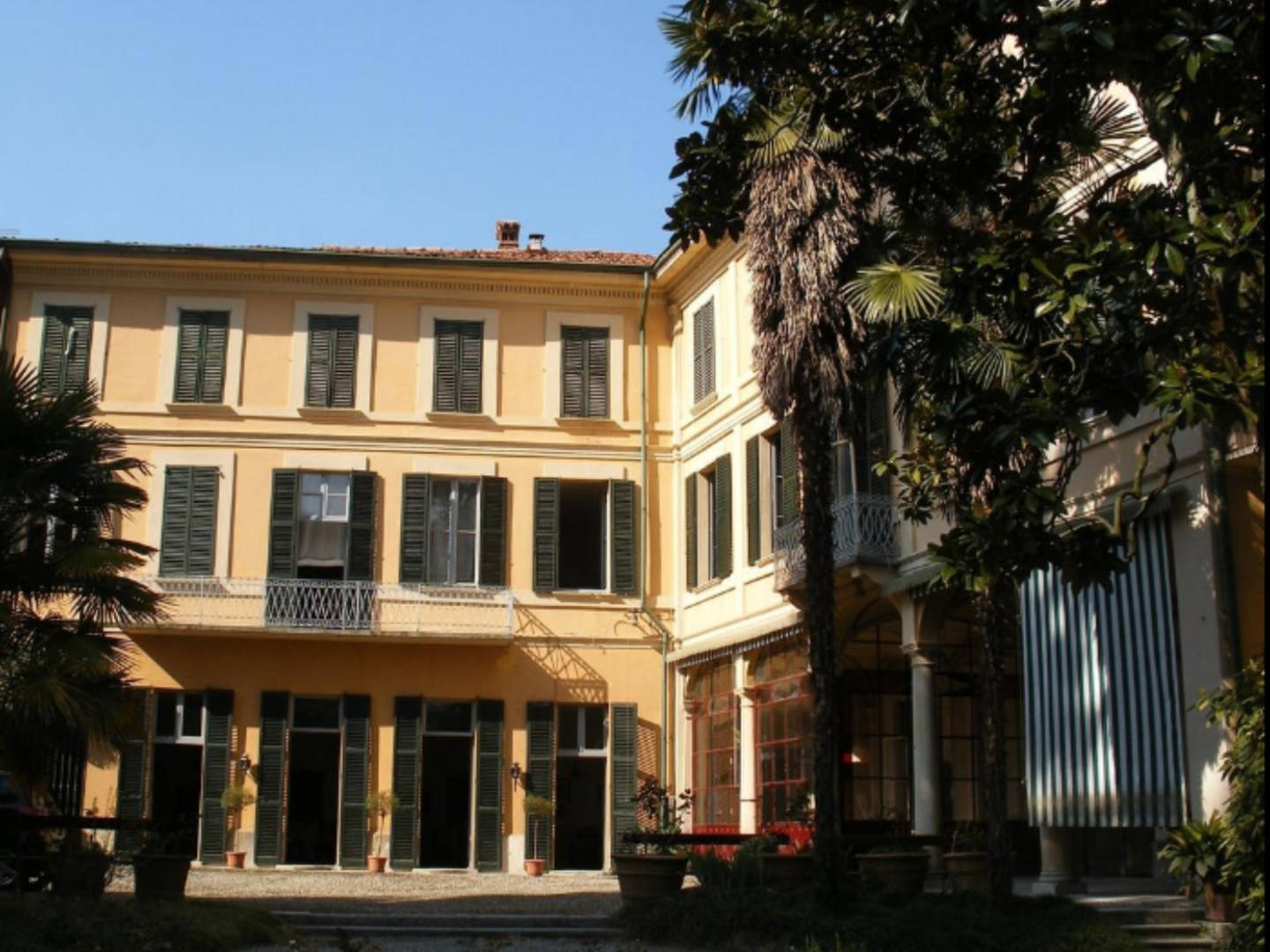 Appiano Gentile Bed and Breakfast