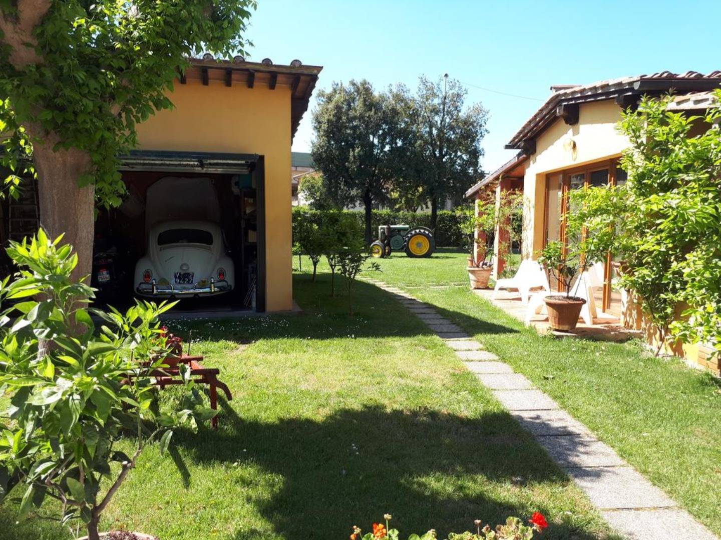 La Corte Di Stelio B&B, Pisa, Toscana Bed And Breakfasts Inns