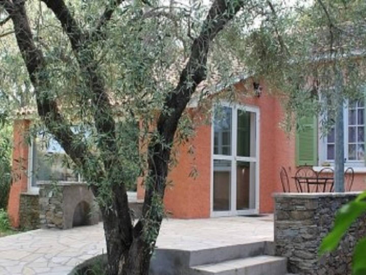 Le Clos Des Oliviers, Sorbo-Ocagnano, Corsica Bed And Breakfasts Inns