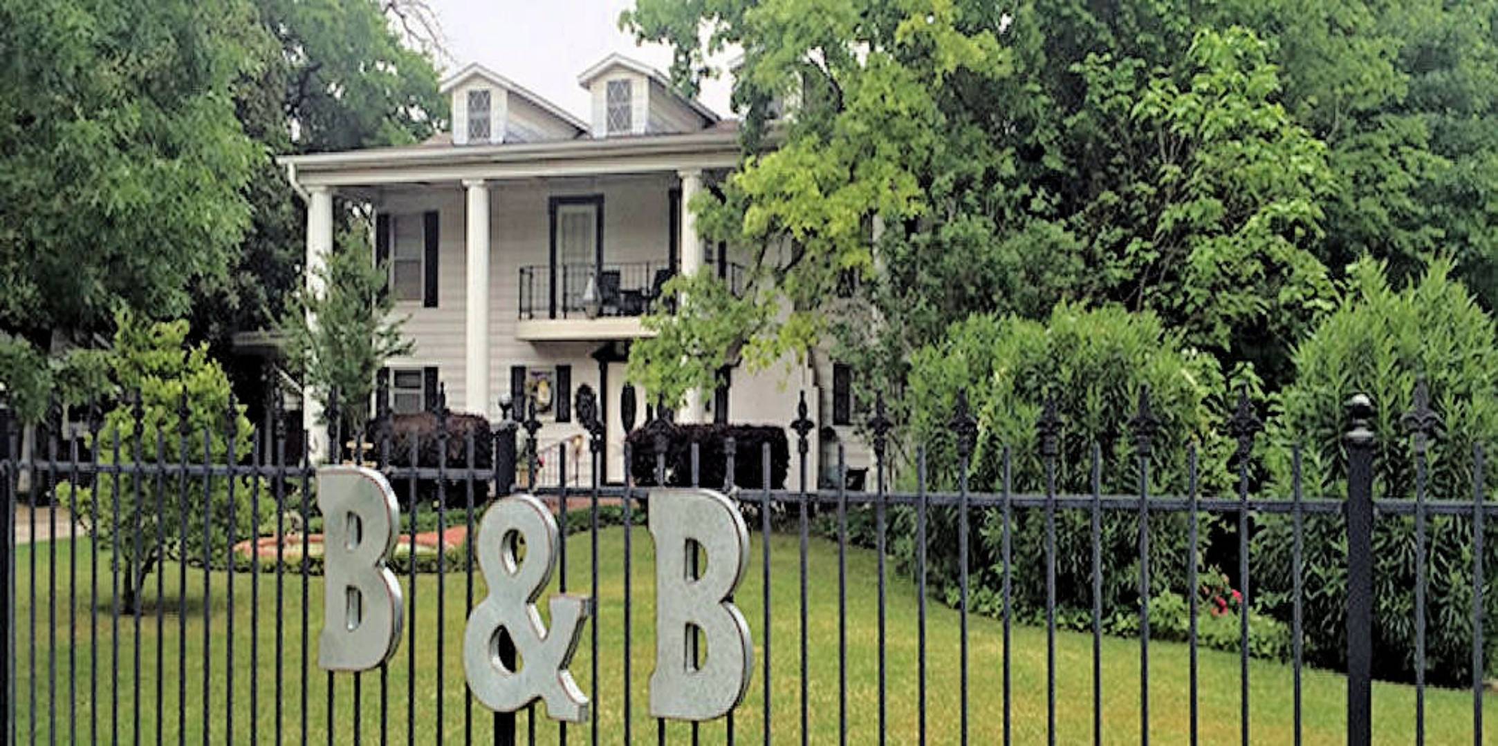 Azalea Plantation Bed & Breakfast, Fort Worth, Texas Bed And Breakfasts ...