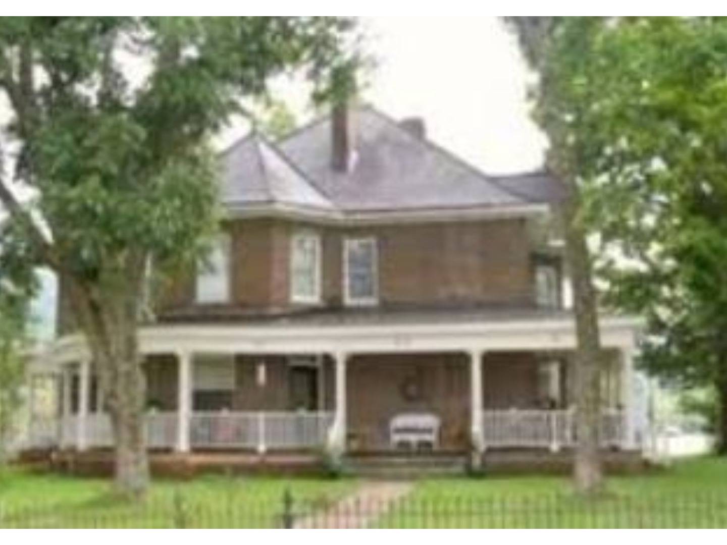 Monticello Bed and Breakfast