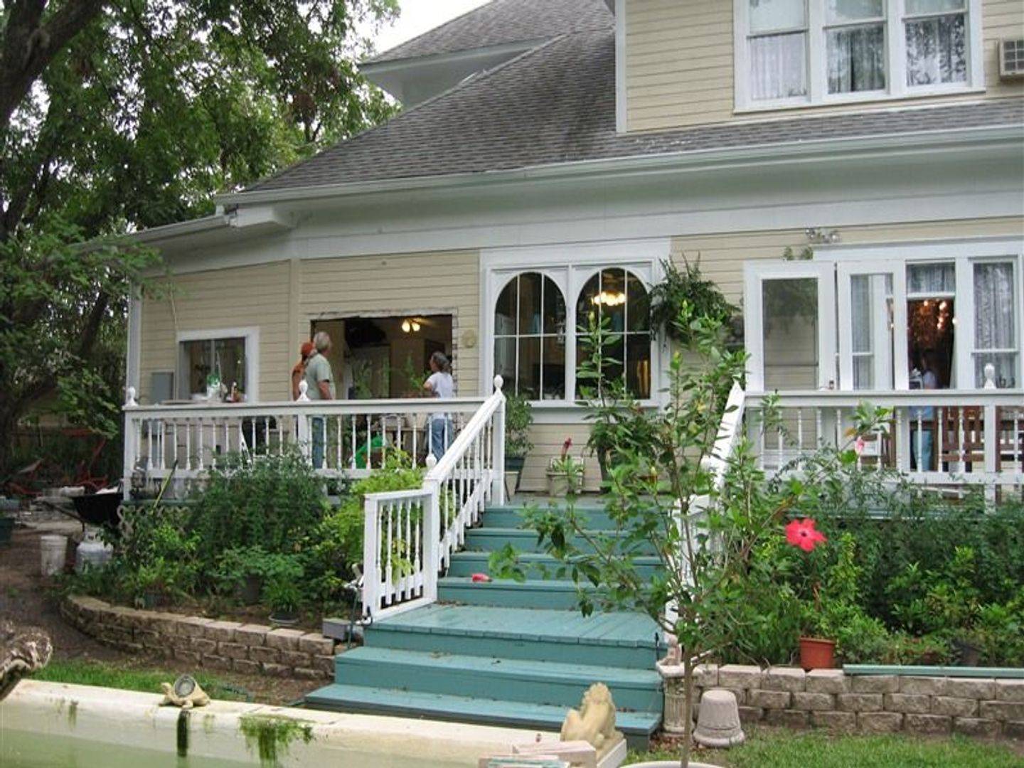 Strickland Arms Bed And Breakfast, Austin, Texas Bed And Breakfasts Inns