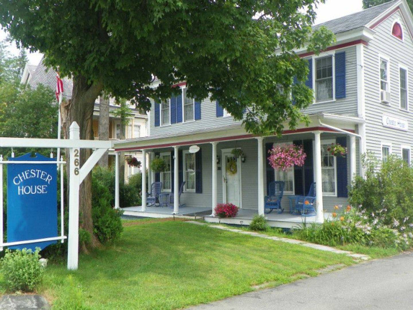 Chester House Inn, Chester, Vermont Bed And Breakfasts Inns