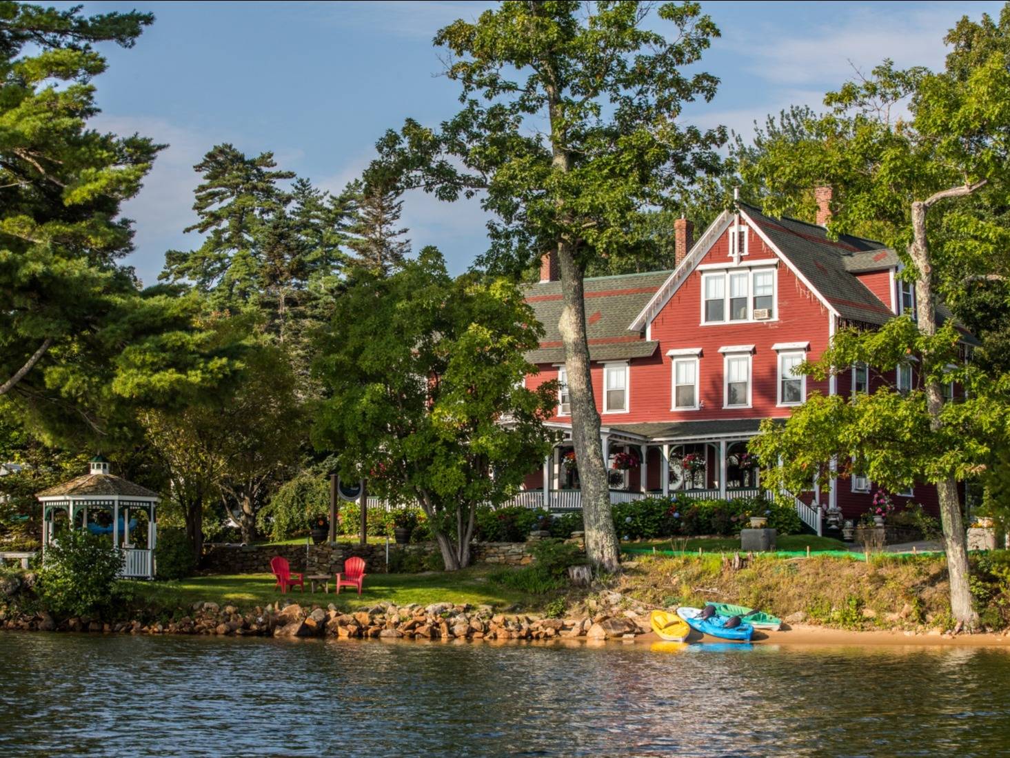 The Lake House at Ferry Point , Sanbornton, New Hampshire Bed and Breakfasts Inns