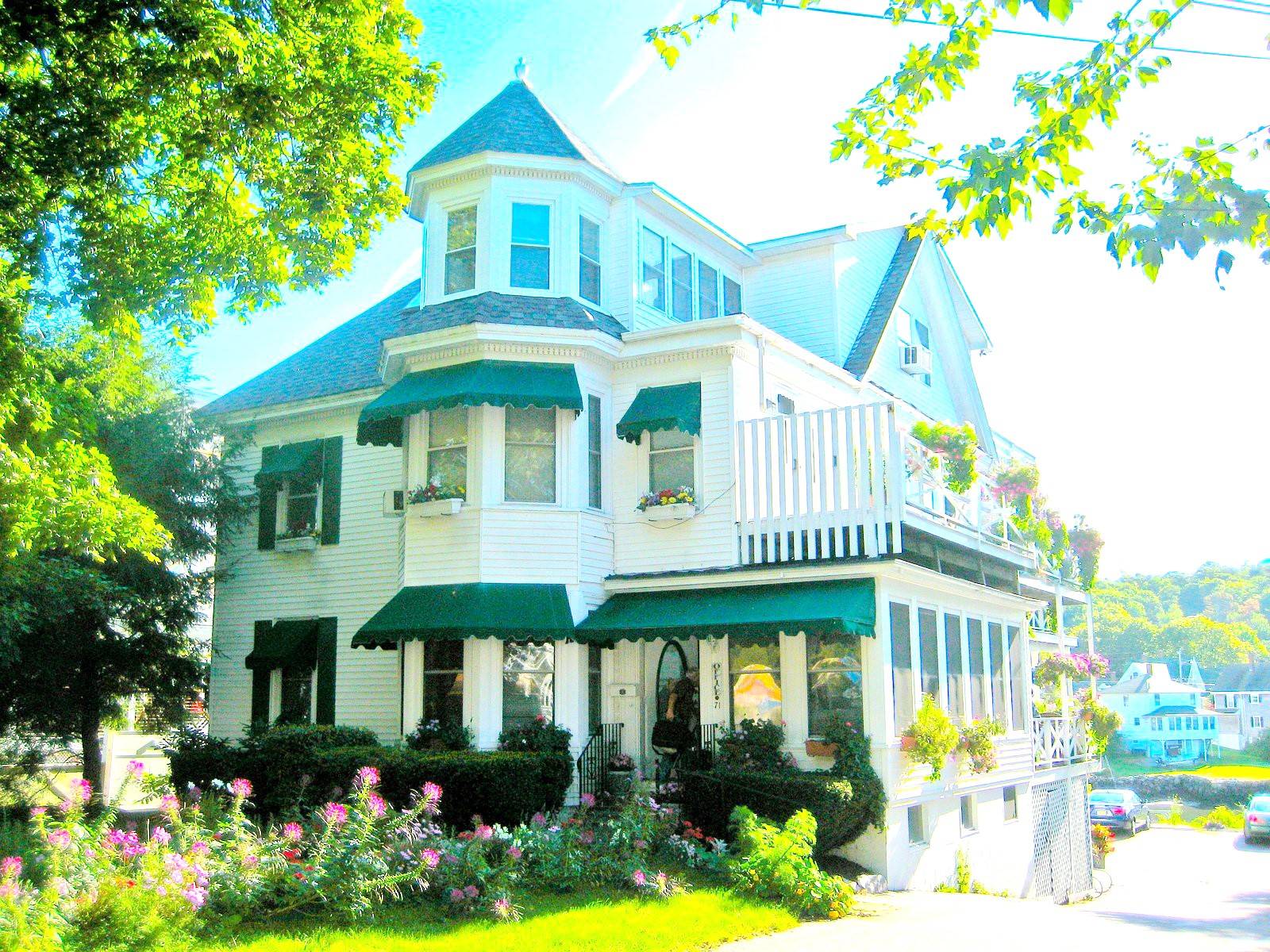 Bed And Breakfast Inn Boothbay Harbor, Maine Harbour Towne Inn On The ...