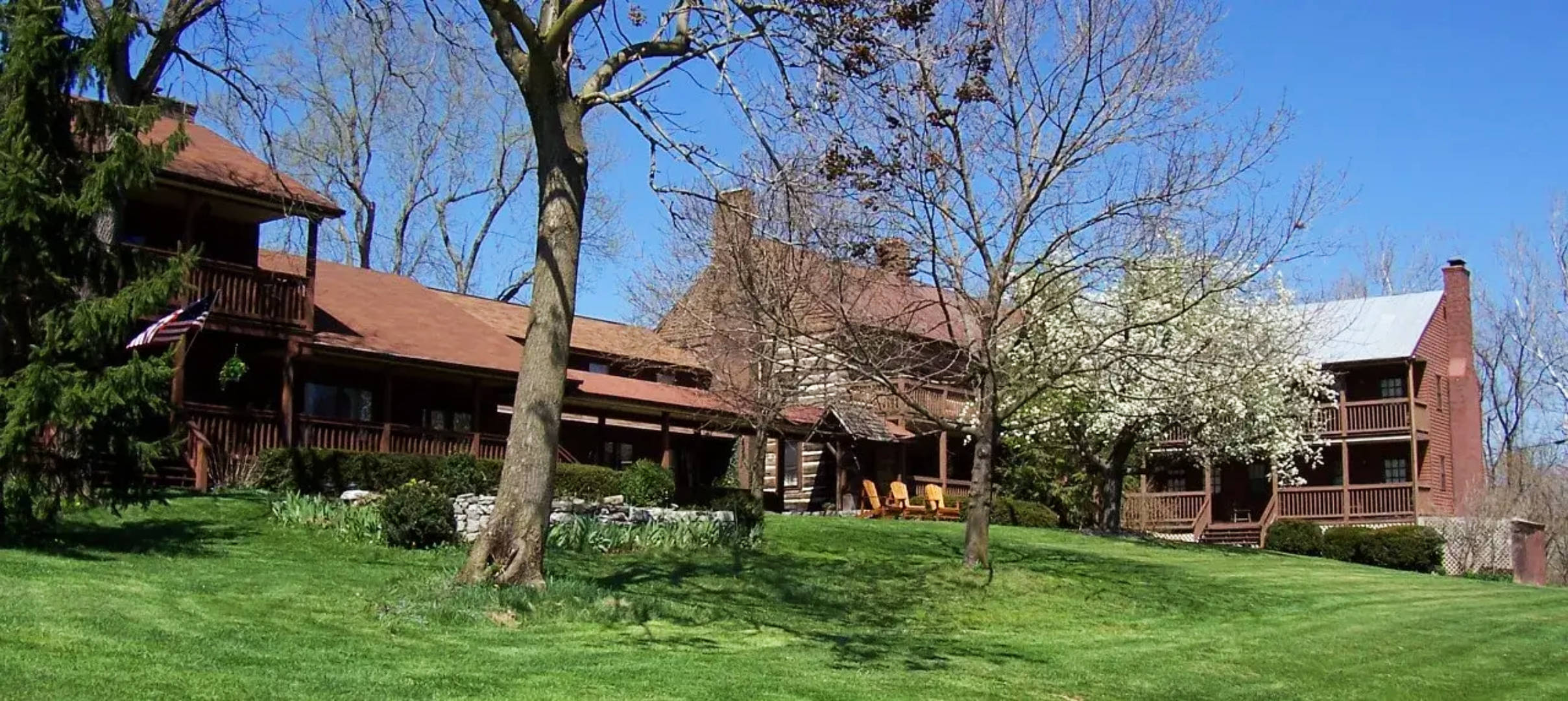 Bed and Breakfast Inn Edinburg, Virginia The Inn At Narrow Passage