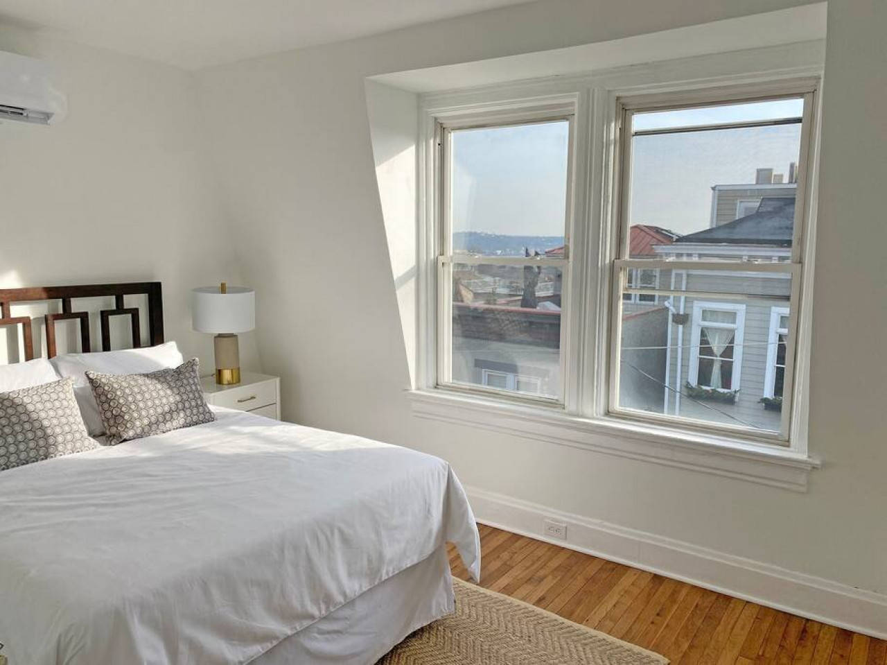 Explore Downtown and Mount Adams with River Views!, Cincinnati, Ohio