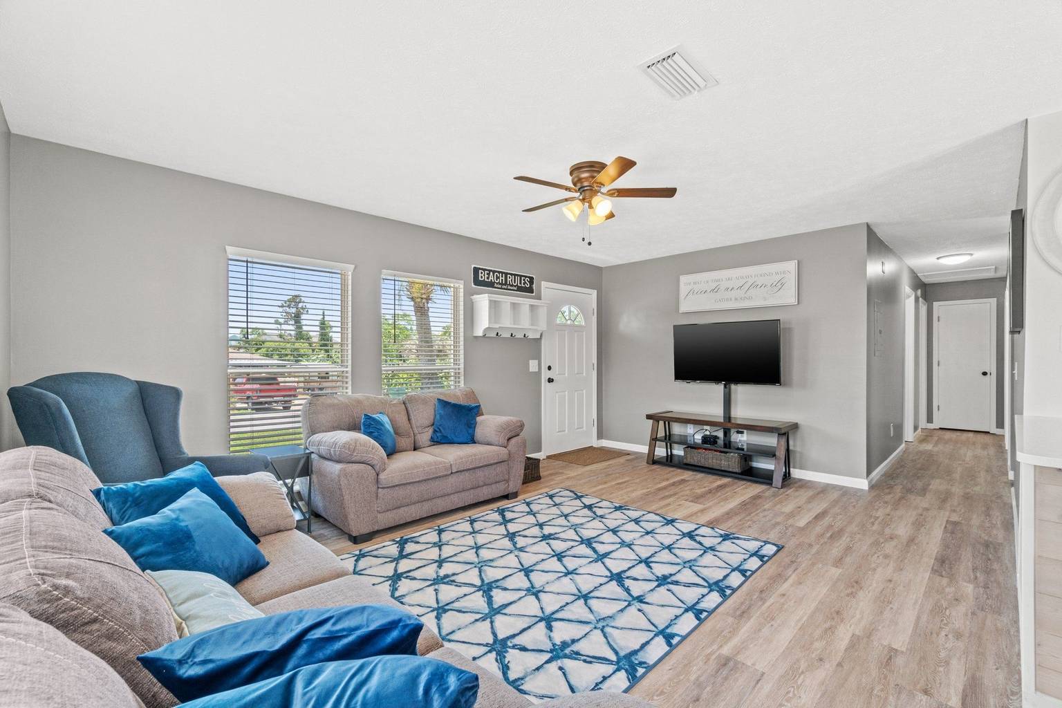 Sunny Daze Cottage, Panama City Beach, Florida Bed and Breakfasts Inns