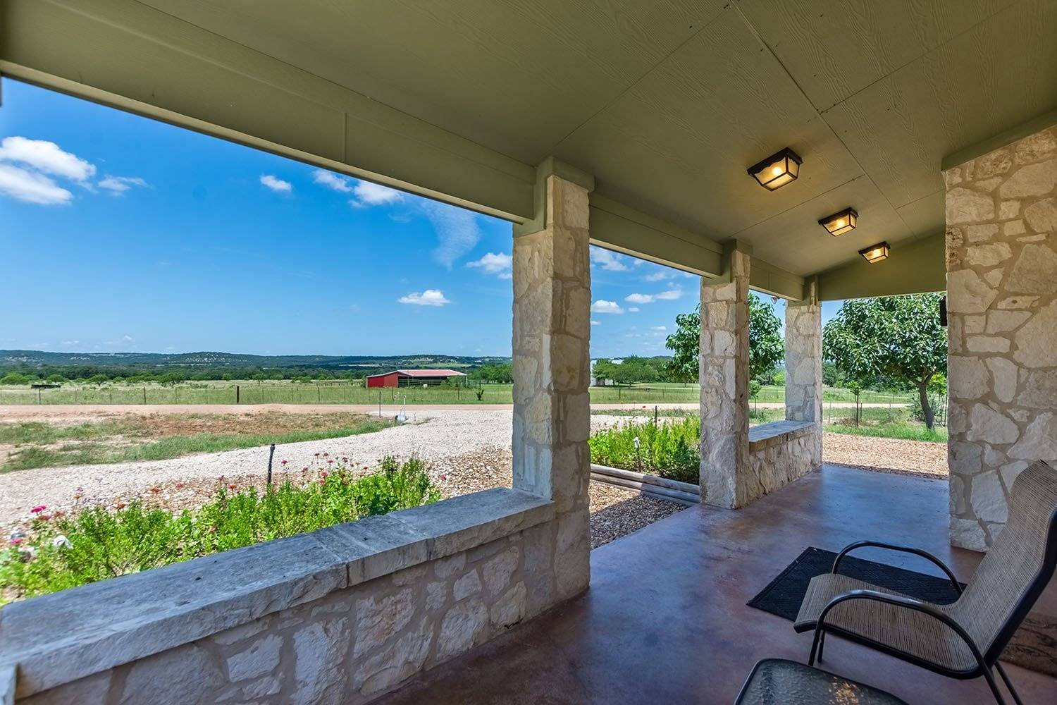 Appian Way Celtic Cottage, Fredericksburg, Texas Bed and Breakfasts Inns