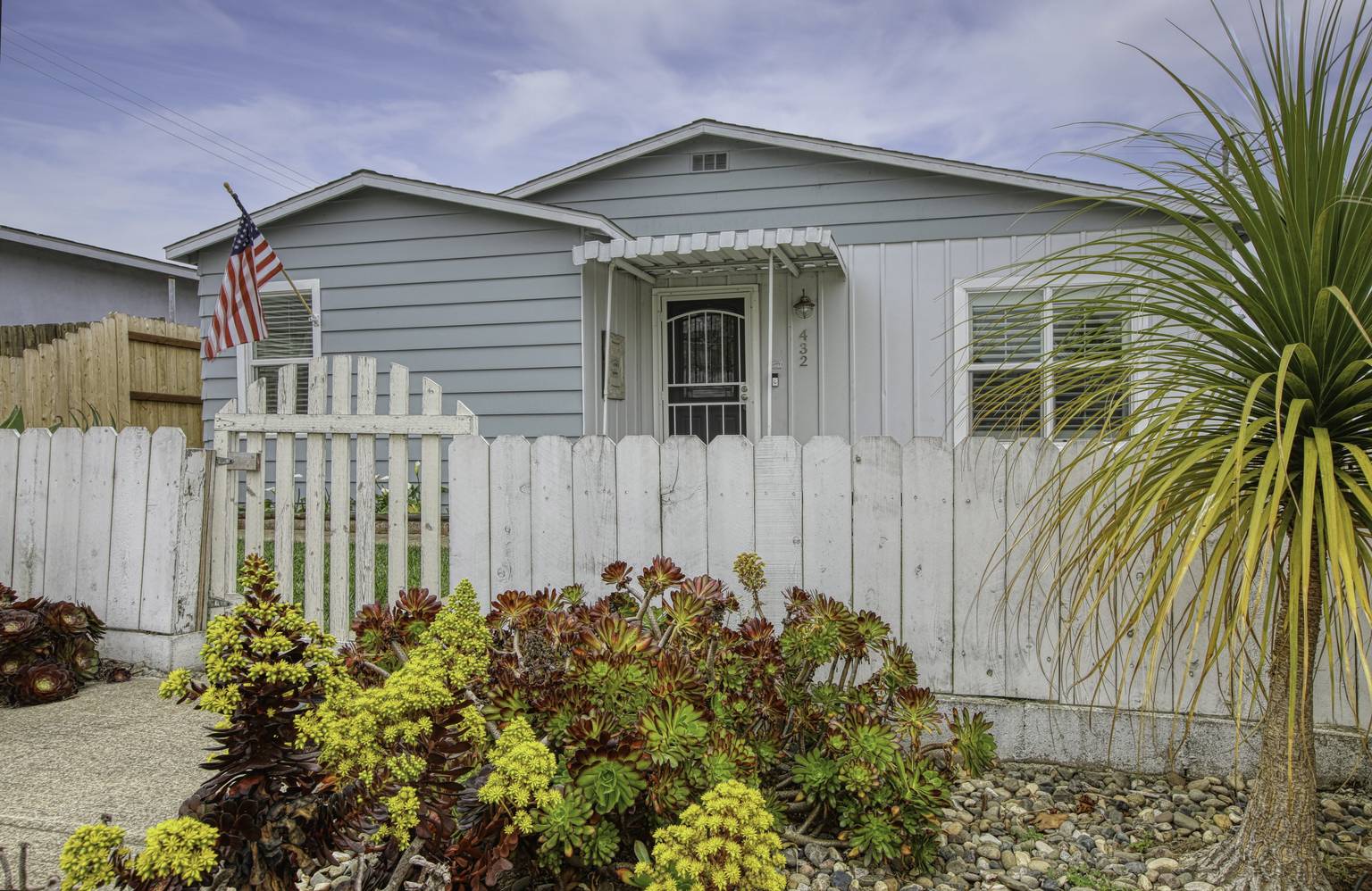 432 Saratoga, Grover Beach, California Bed and Breakfasts Inns