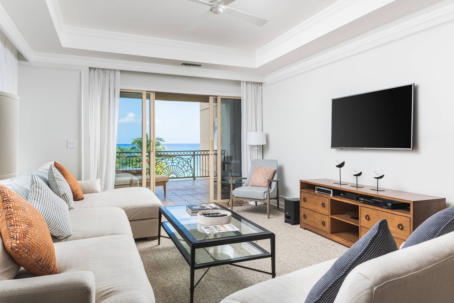 Residence 408 located at The RitzCarlton, Kentucky Bed and