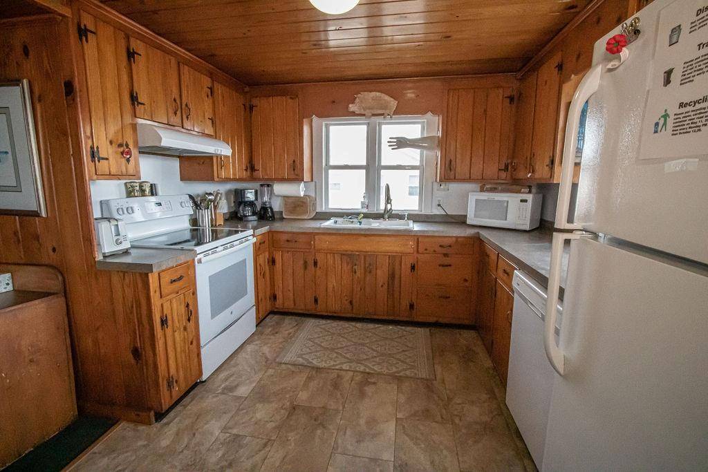 The Captain's Quarters, Holden Beach, NC Bed and Breakfasts Inns