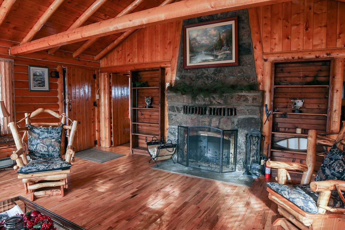 Mountain Masterpiece Beautiful cabin on 2.2 acres at Wildbasin