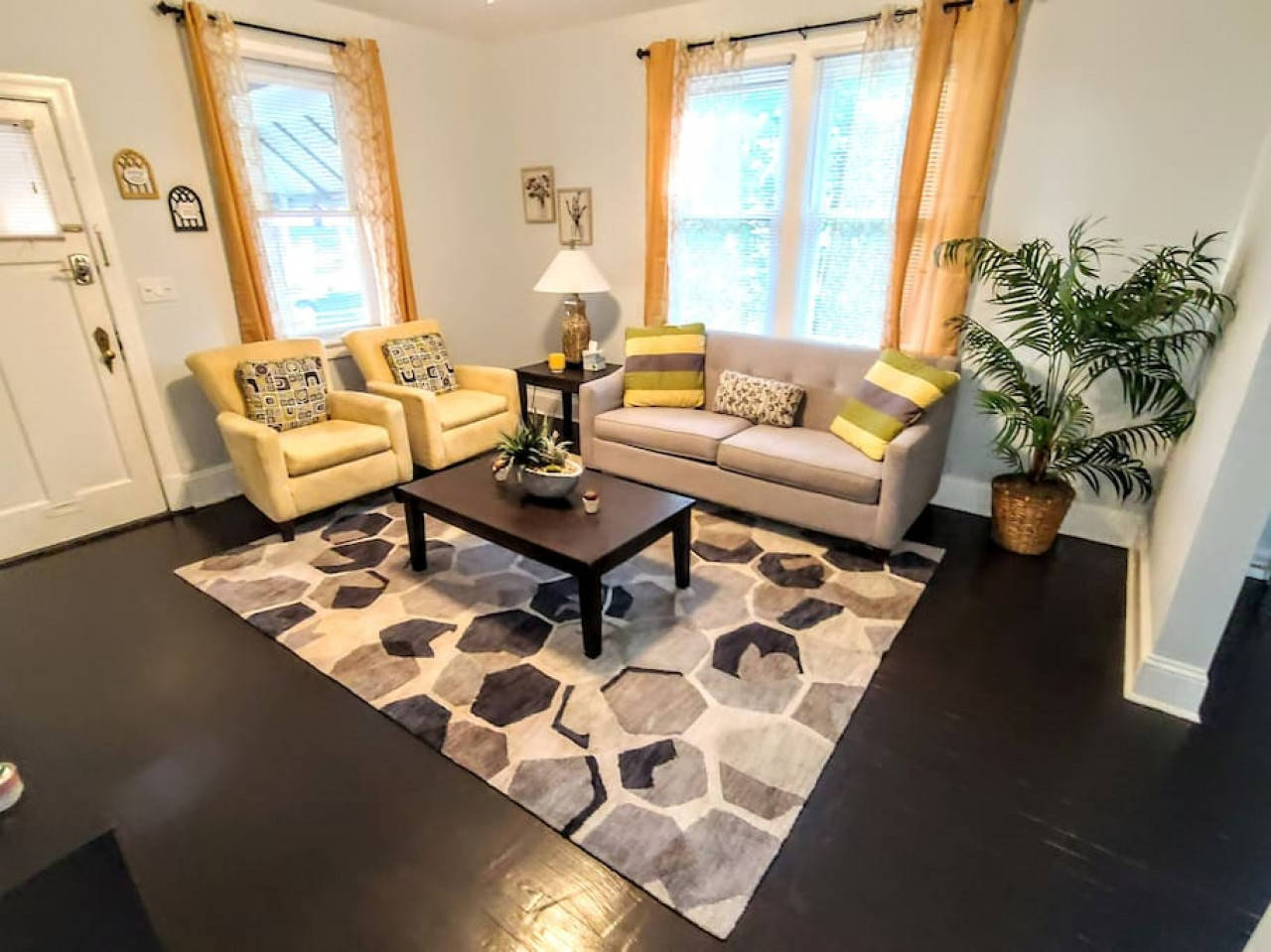 Bungalow with Spiral Staircase Nook Borders Park, Richmond, Virginia
