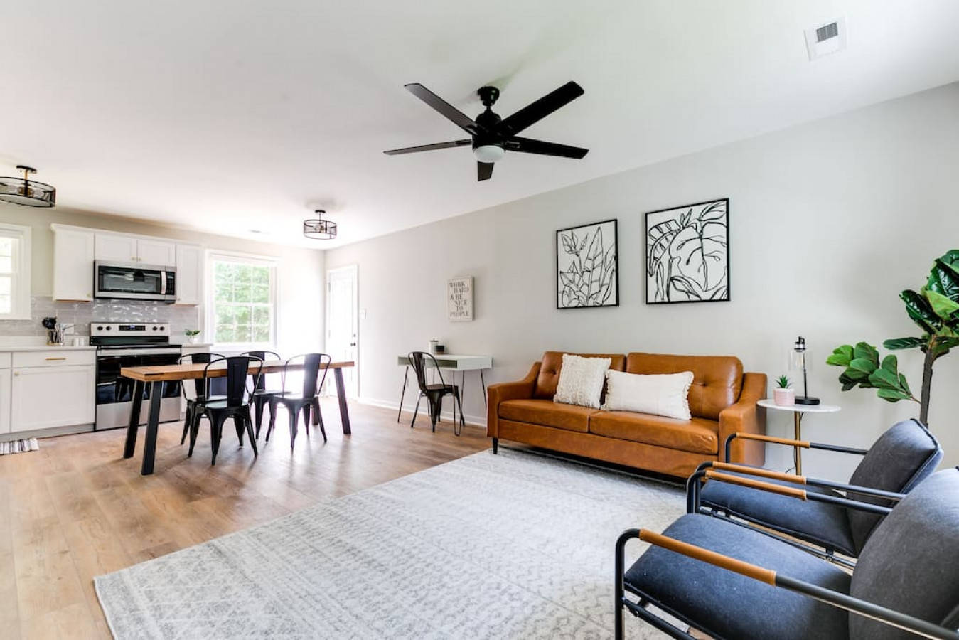 Boho Ranch Home in the West End, Richmond, Virginia Bed and Breakfasts Inns