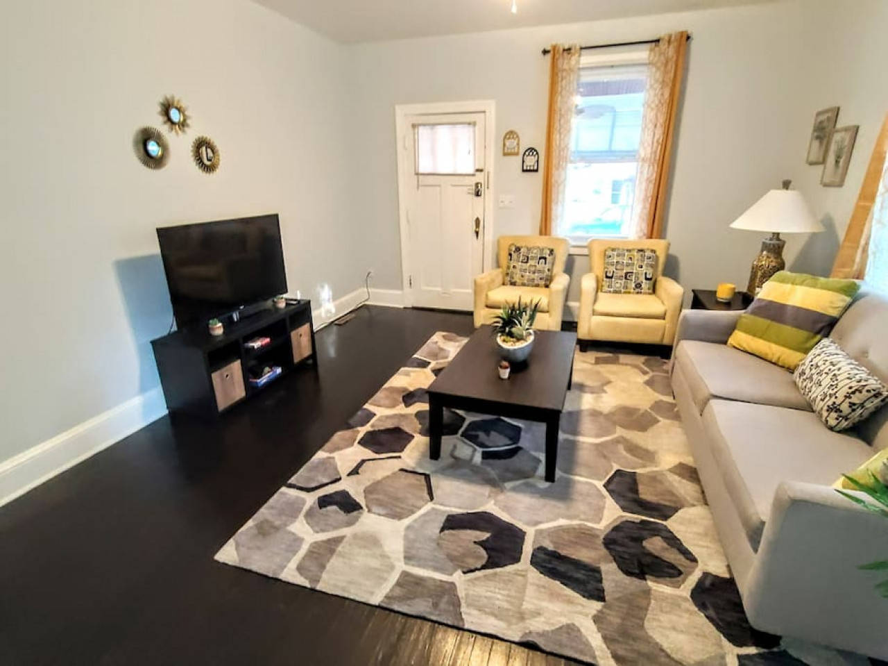 Bungalow with Spiral Staircase Nook Borders Park, Richmond, Virginia