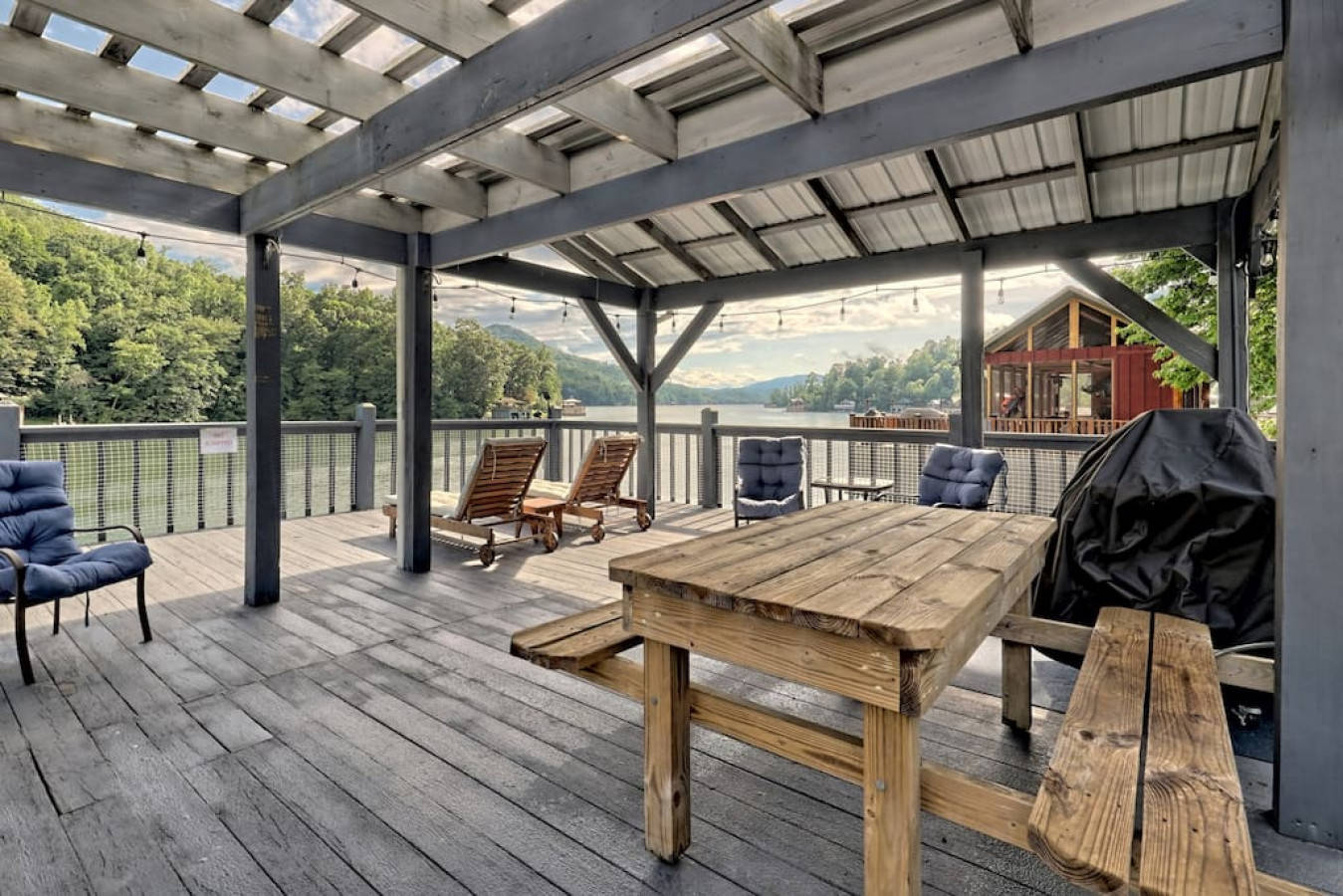 T Landing Bot Floor · Bill's BungalowBurton Lakefront w/ Top Dock