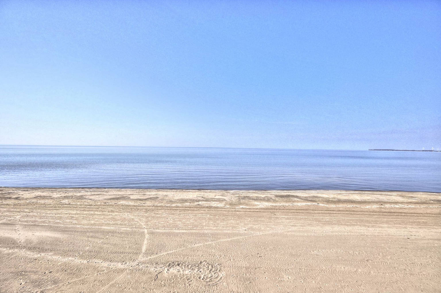 Cottage 4 Lake Haven Beach Resort, Wainfleet, Ontario Bed and