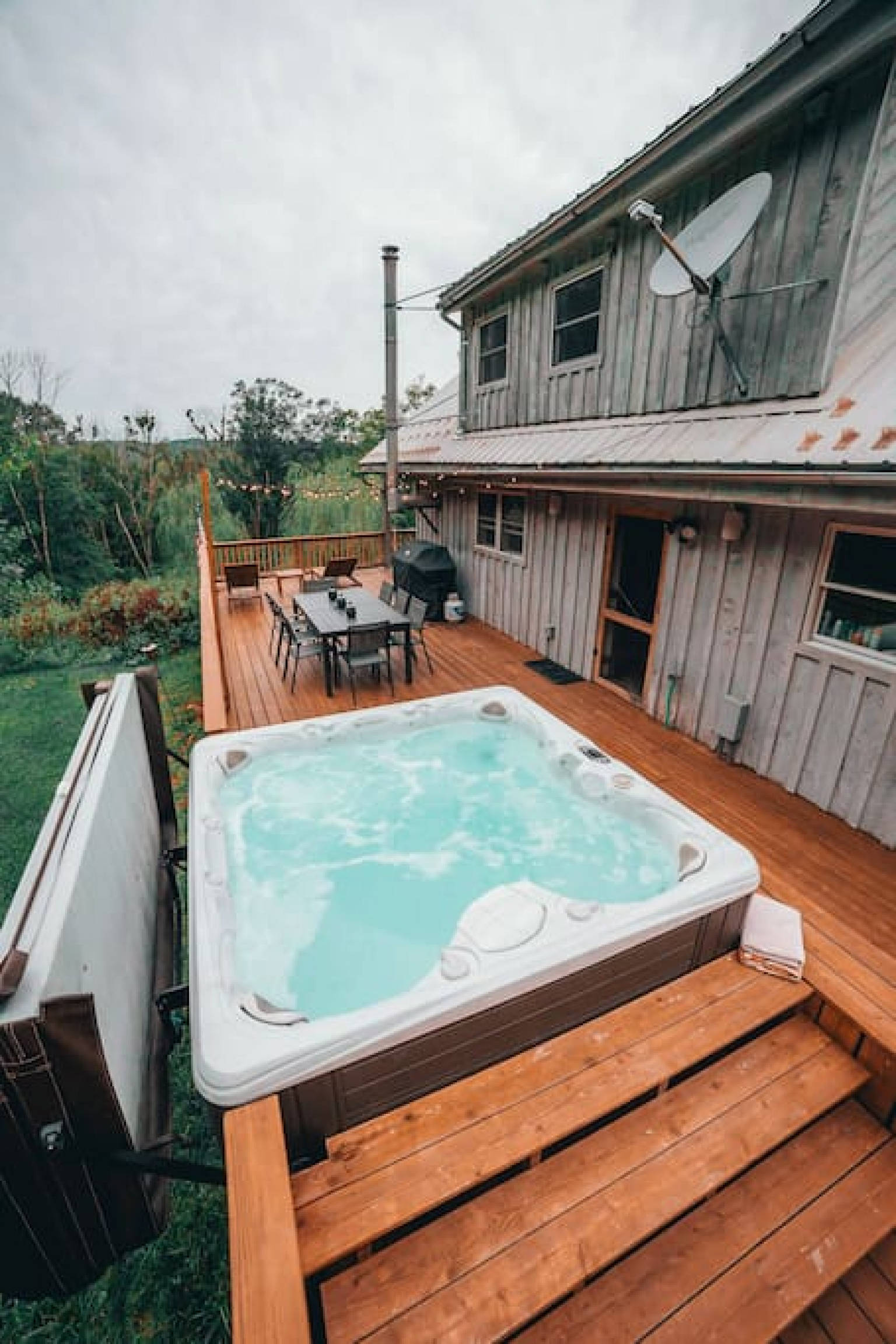 Casa Minnewaska Newly Renovated 5 acres & secluded, Kerhonkson, New