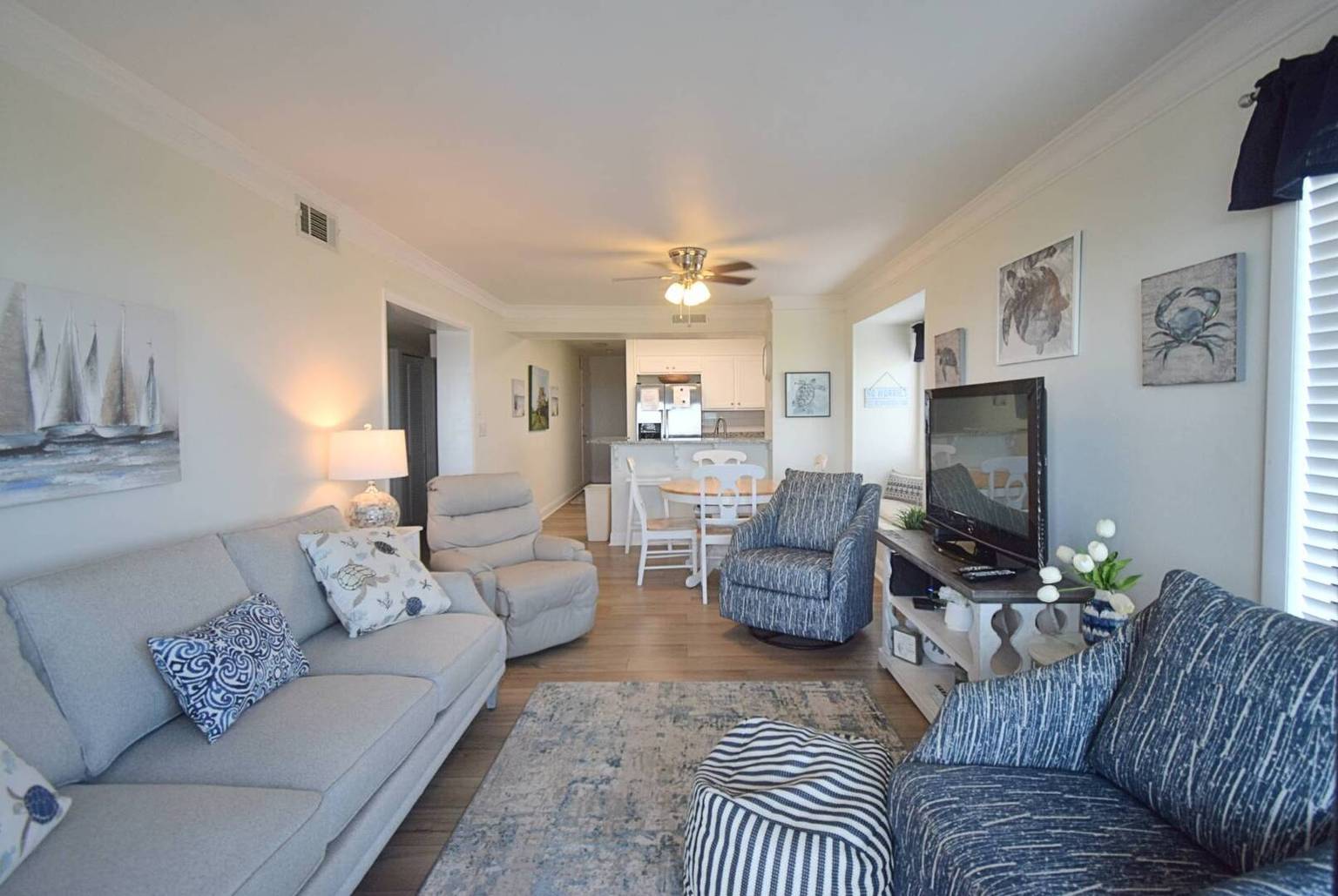 Tilghman Beach and Racquet Club 108, North Myrtle Beach, South Carolina Bed and Breakfasts Inns