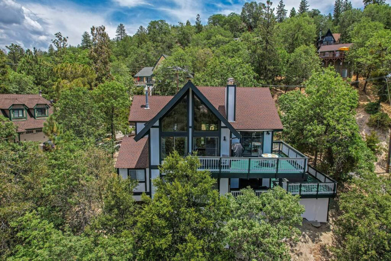 W/end specials Lake Arrowhead Cabin + games rm, Lake Arrowhead