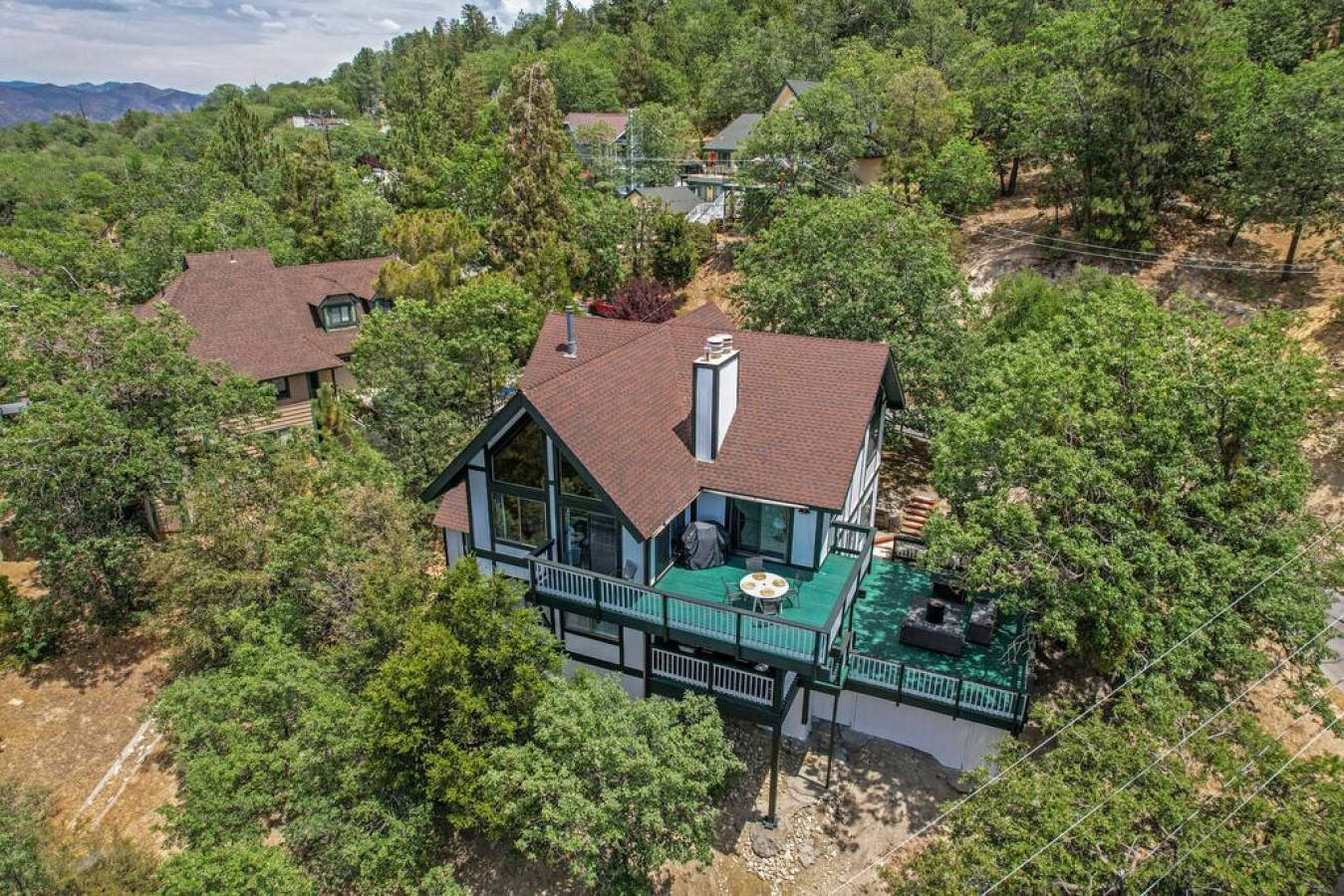 W/end specials Lake Arrowhead Cabin + games rm, Lake Arrowhead