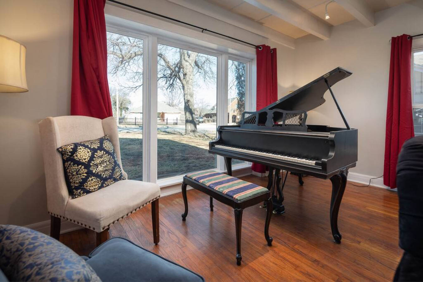 Grand Performance Hm for your groups near Downtown, Fort Worth, Texas