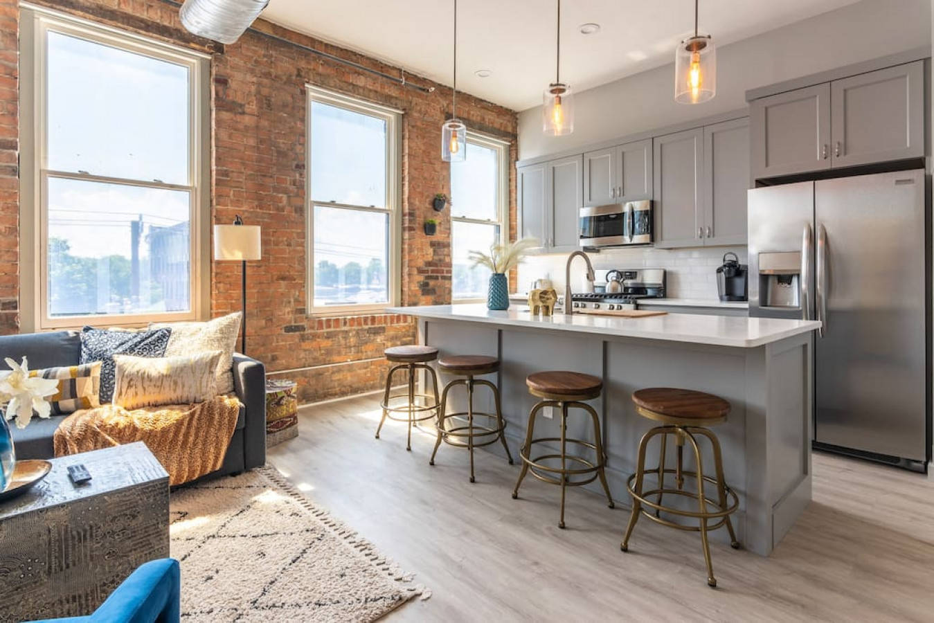 Cheetah Explore OTR/Downtown from Rhinegeist, Cincinnati, Ohio Bed and