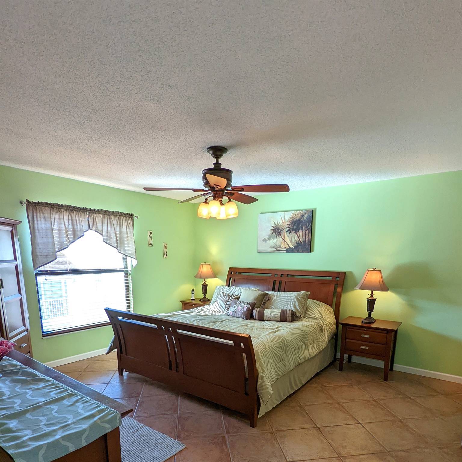 Sea Club Condo 18 Floriday's, Indian Shores, Florida Bed and