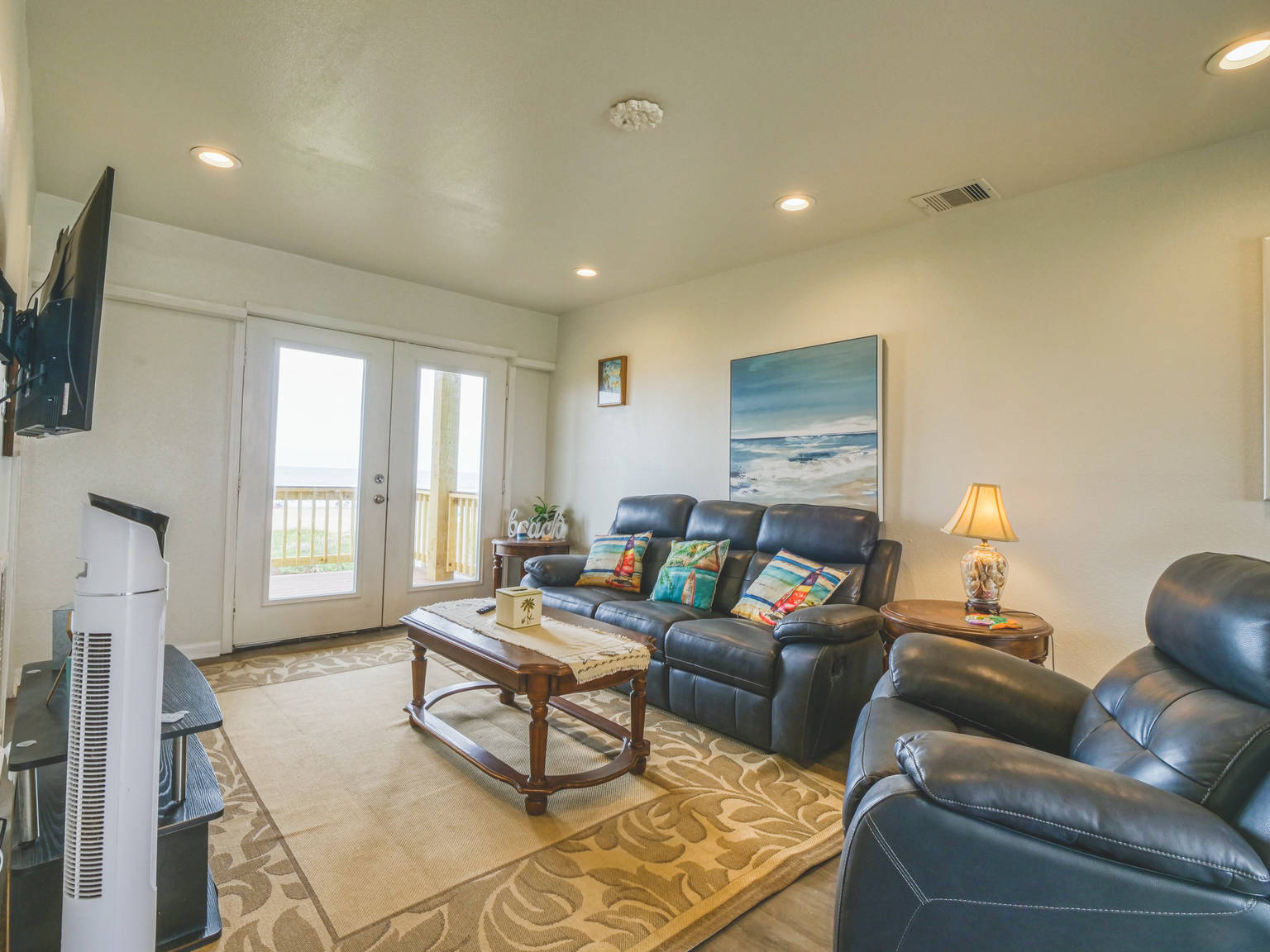 Beach Side, Surfside Beach, Texas Bed and Breakfasts Inns