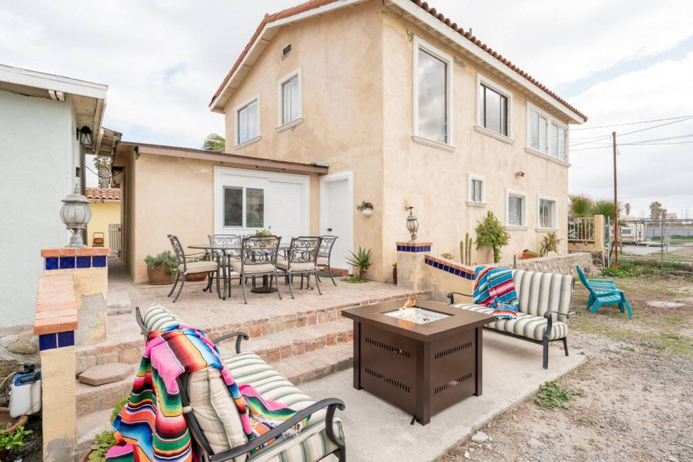 Pope's · Upgraded Rosarito Seaside Guest House on the Beach, Rosarito