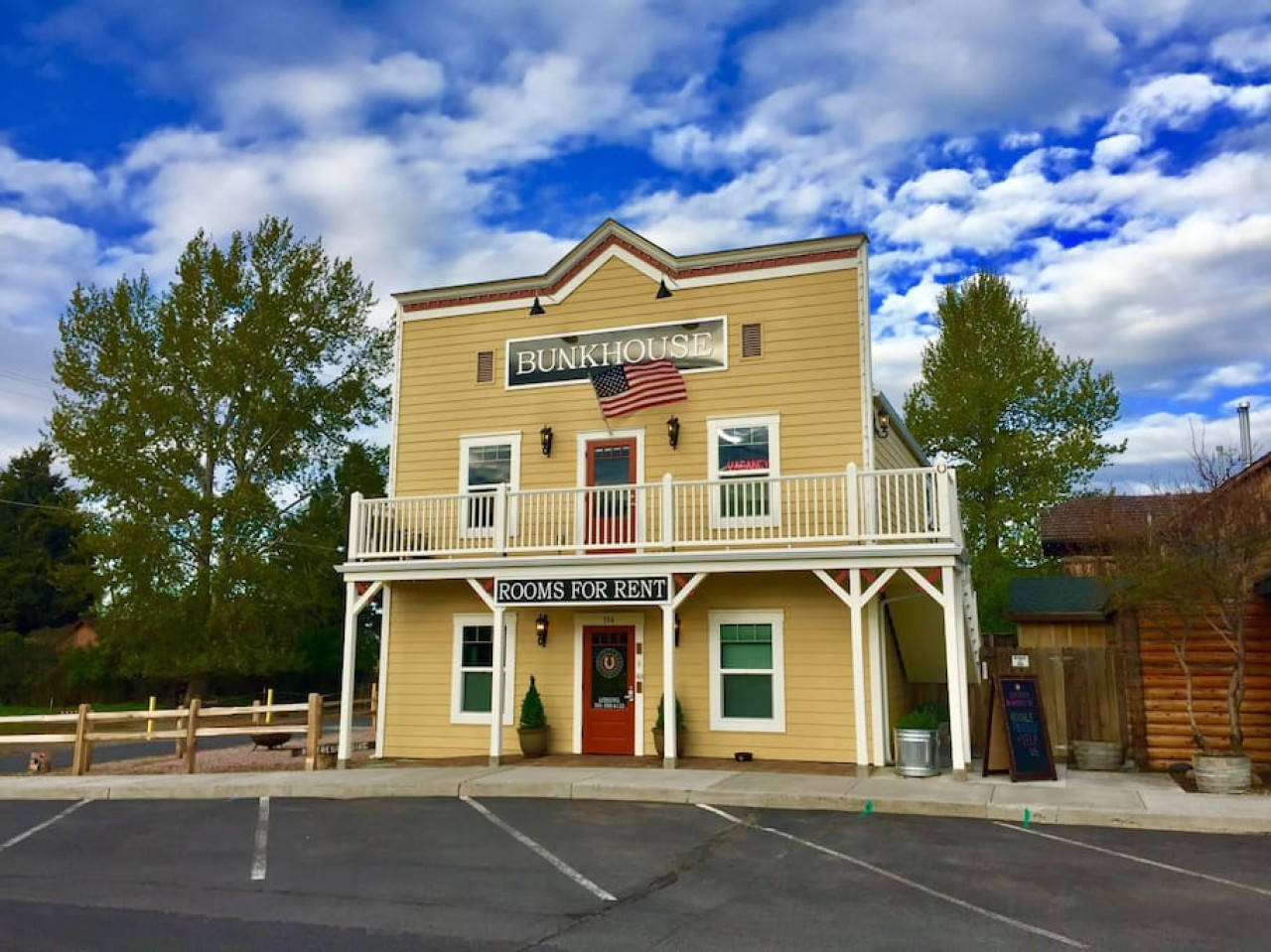 1 Horseshoe Sisters Bunkhouse, Sisters, Oregon Bed and Breakfasts Inns