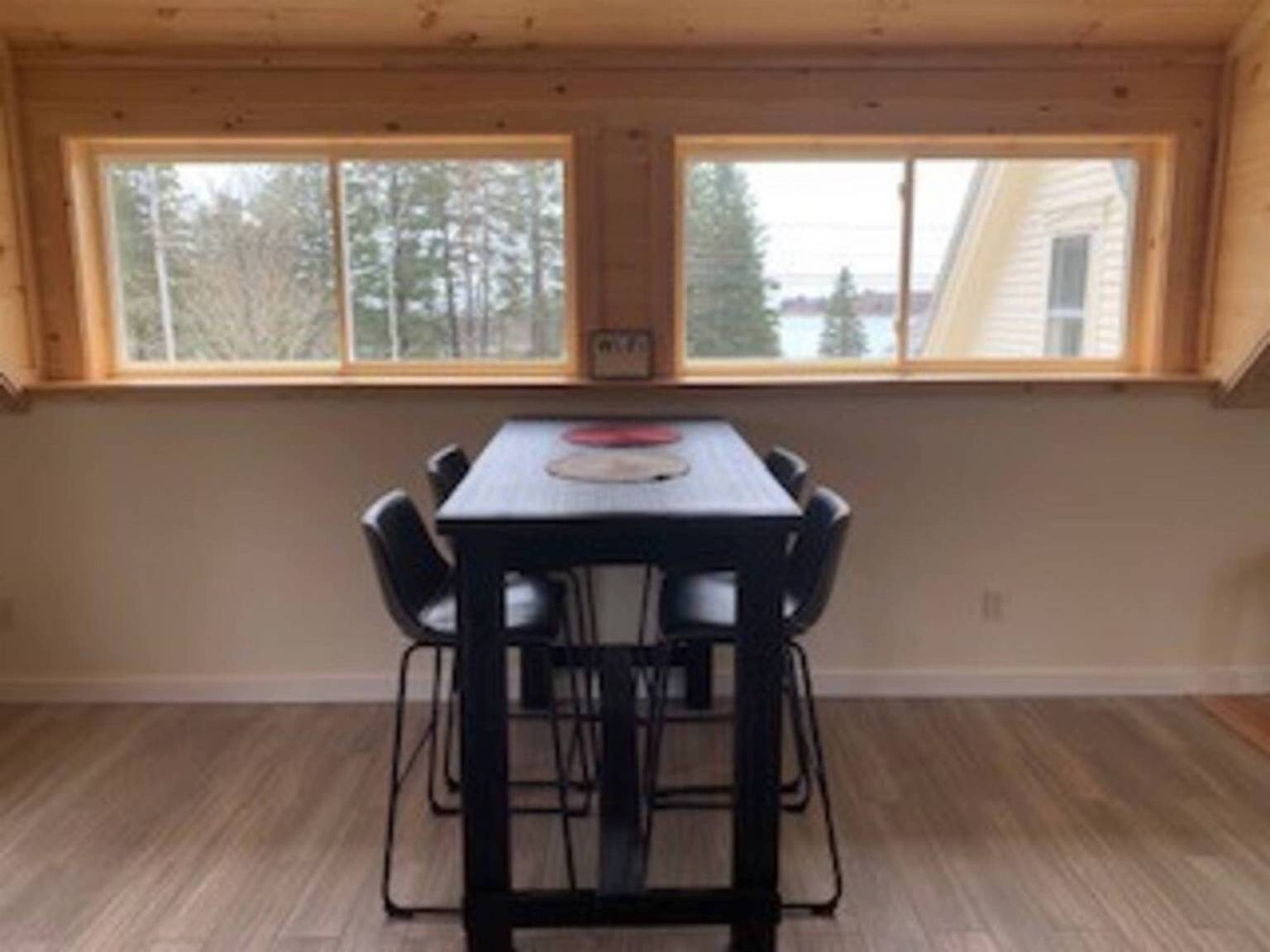 Modern Loft with a timeless Ocean View, Saint Maine Bed and Breakfasts Inns