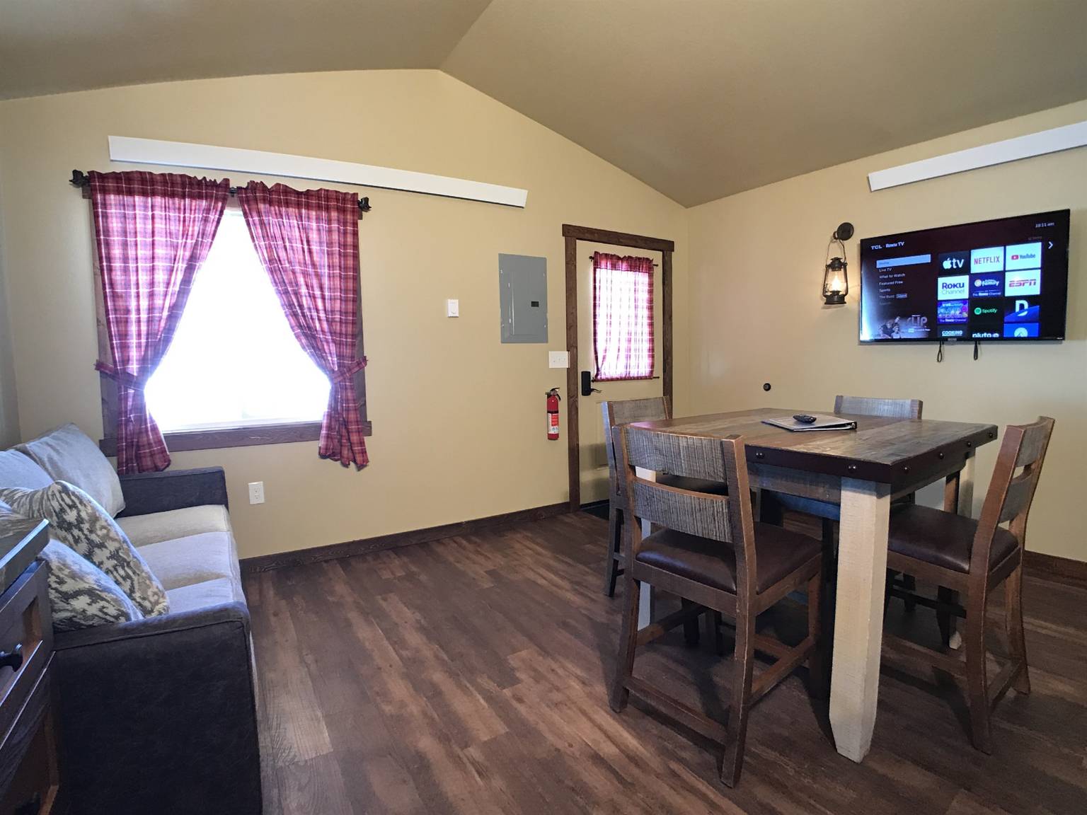 The Sheriff's Office, Island Park, Idaho Bed and Breakfasts Inns