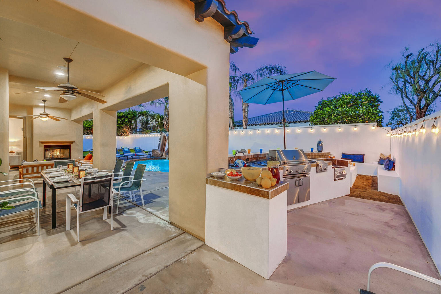 Indio California Bed and Breakfast Inn Empire State 7br, Golf, Waterslide, GameRM