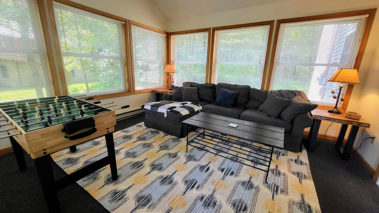 The Camelot Chalet, Blakeslee, Pennsylvania Bed and Breakfasts Inns