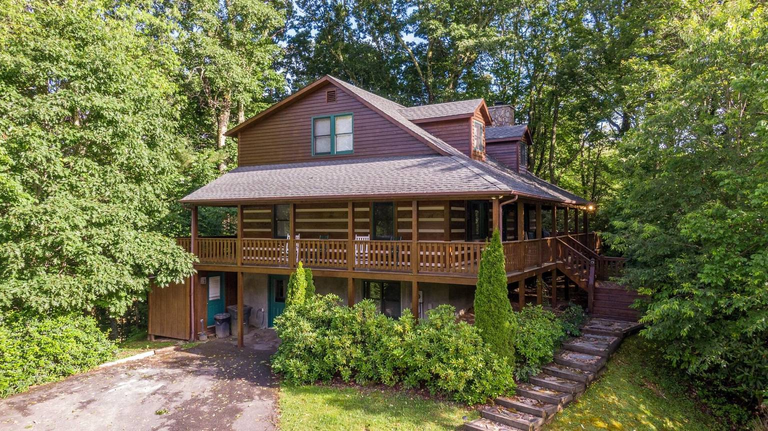 Boone North Carolina Bed and Breakfast Inn A Family Tradition