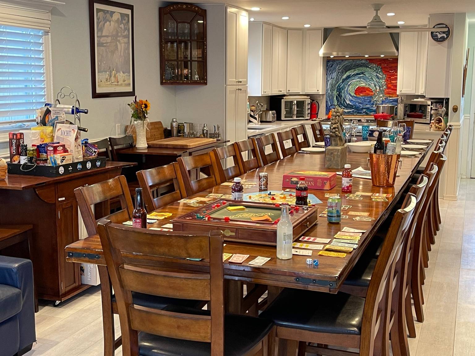 8+ Bedroom Home 3rd off Beach with Ocean & Bay Views HotTub +++, Long