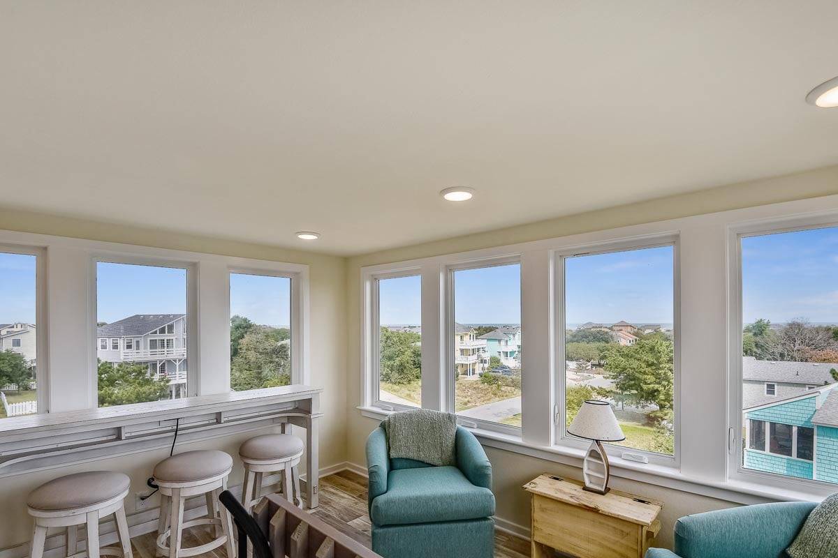 Kitty Hawk North Carolina Bed and Breakfast Inn 0375 CHIPWRECKED